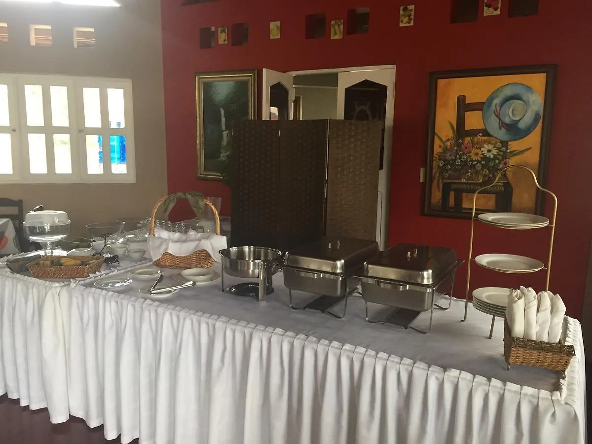 Hotel Constanza Villas & Club